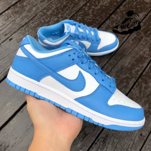 Nike Dunk Low UNC