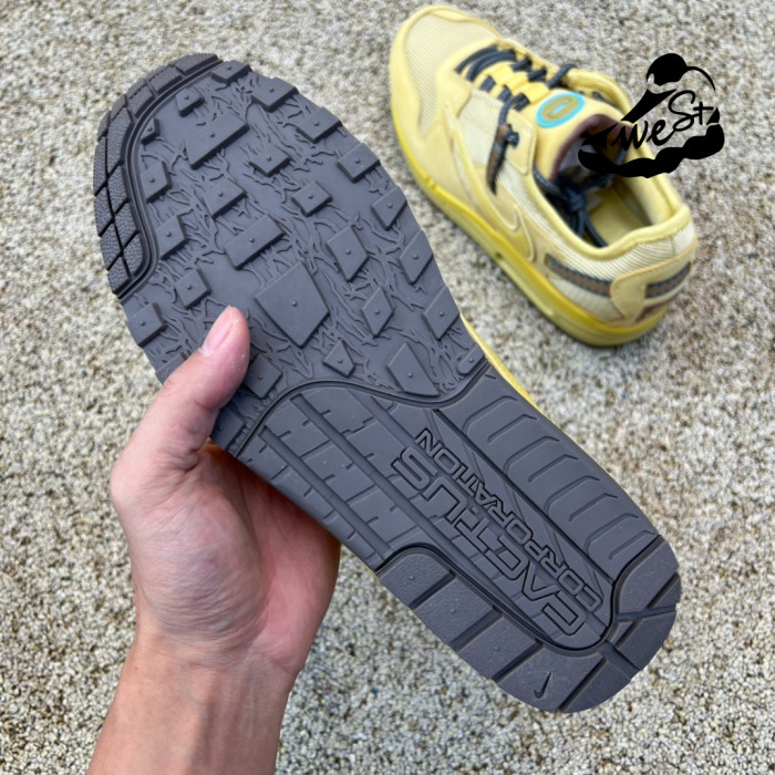 Nike Air Max 1 Travis Scott Cactus Jack Saturn Gold
