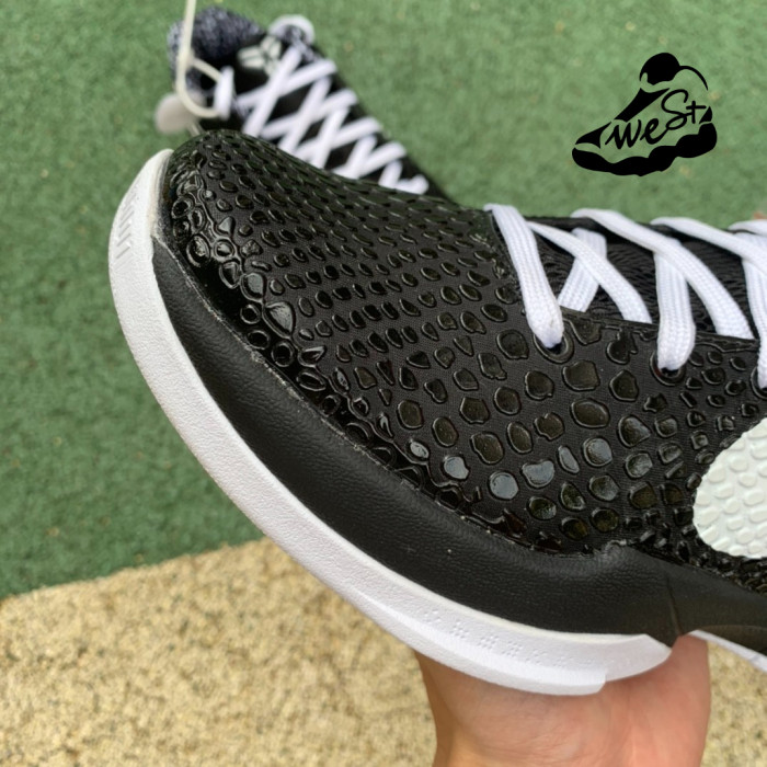 Nike Kobe 6 Protro “Mamba Forever”