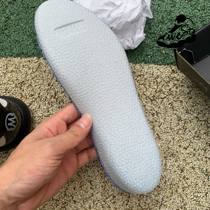 Nike Kobe 6 Protro “Mamba Forever”