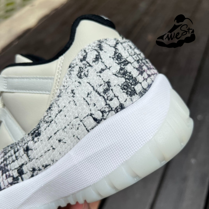 JORDAN 11 RETRO LOW SNAKE LIGHT BONE