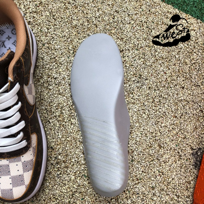 Louis Vuitton LV x Nike Air Force 1