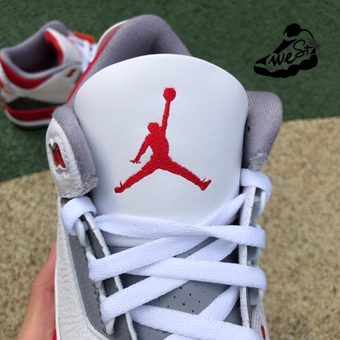 Jordan 3 OG “Fire Red”