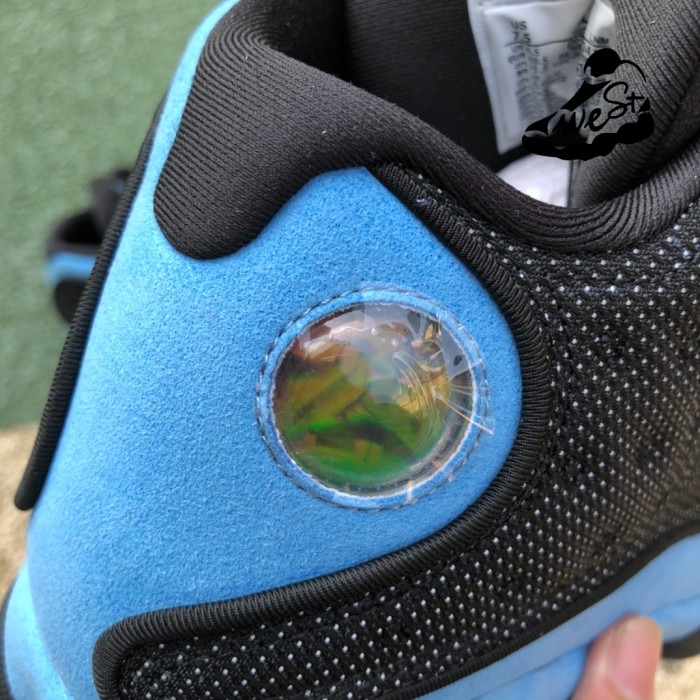 Jordan 13 “Black/University Blue” 