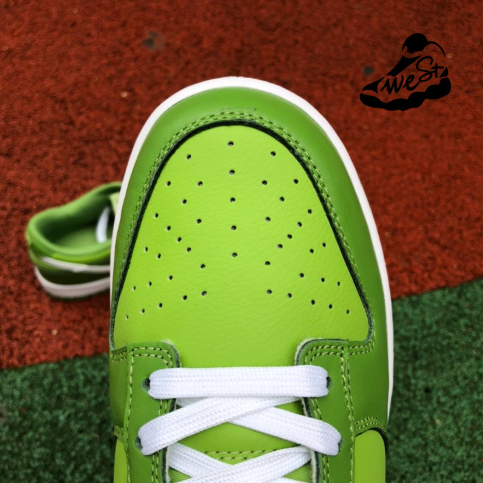 Nike Dunk Low Chlorophyll