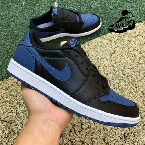 Jordan 1 Retro Low OG Mystic Navy