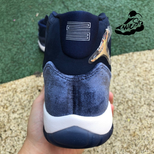 Jordan 11 Retro Midnight Navy