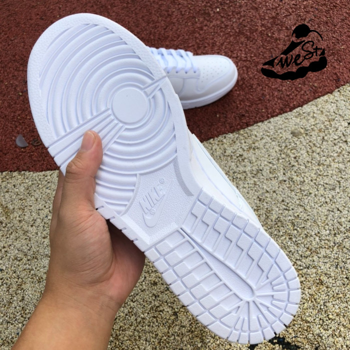 Nike Dunk Low Triple White (2021)