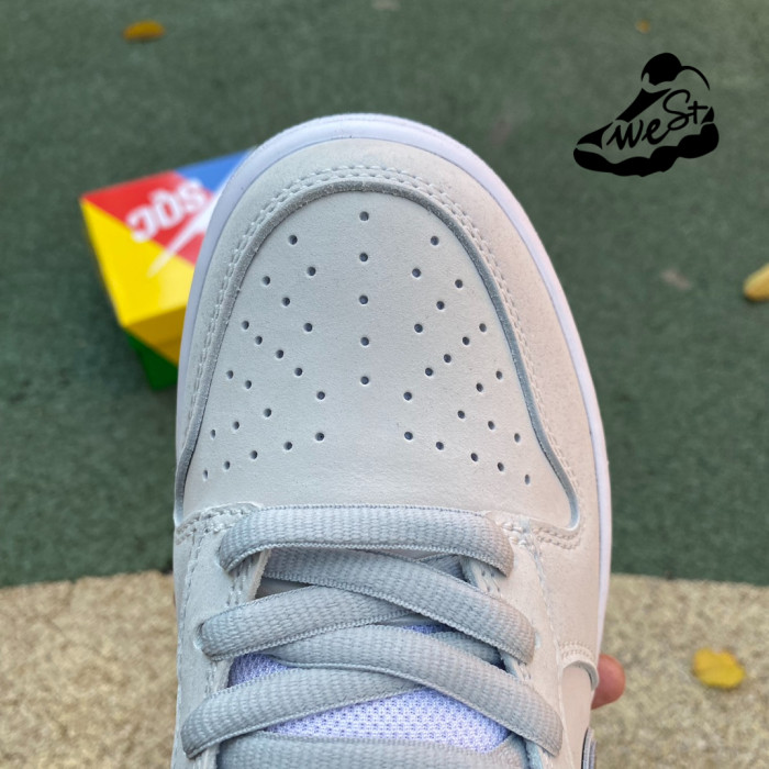 Nike SB Dunk Low White Lobster (Friends and Family)