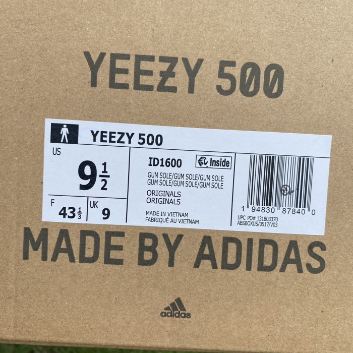 adidas Yeezy 500