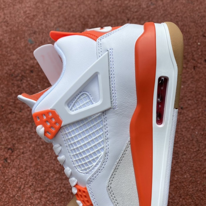 Nike SB x Air Jordan 4