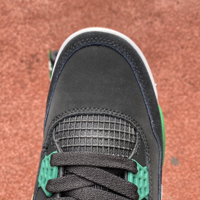 Nike SB x Air Jordan 4