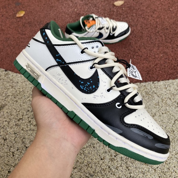 Nike Dunk Low shoe 