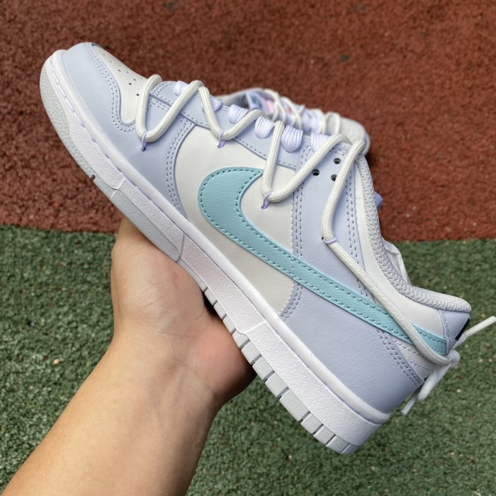Nike Dunk Low shoes
