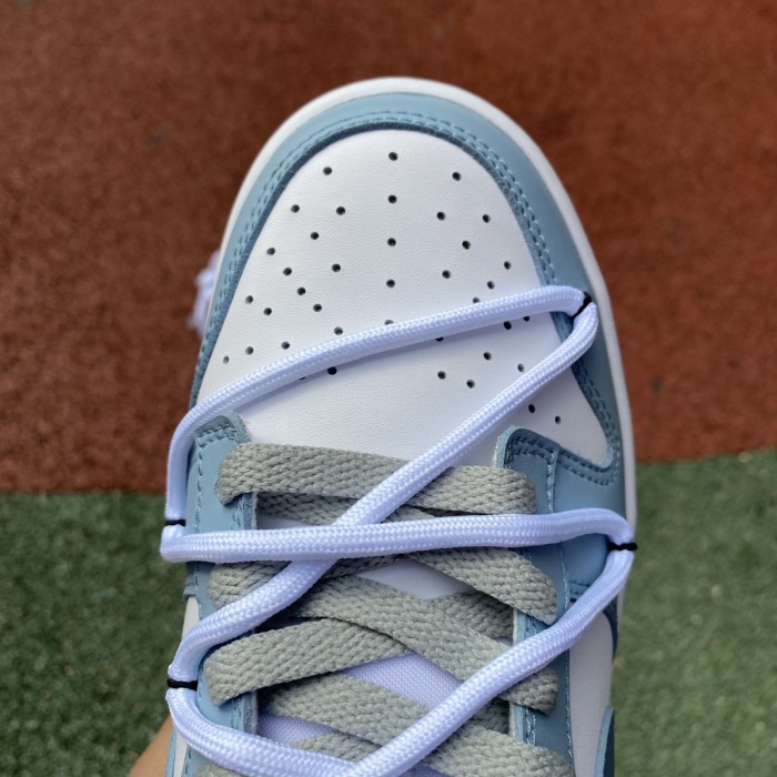 Nike Dunk Low shoe
