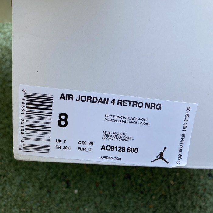 Jordan 4 Retro Hot Punch