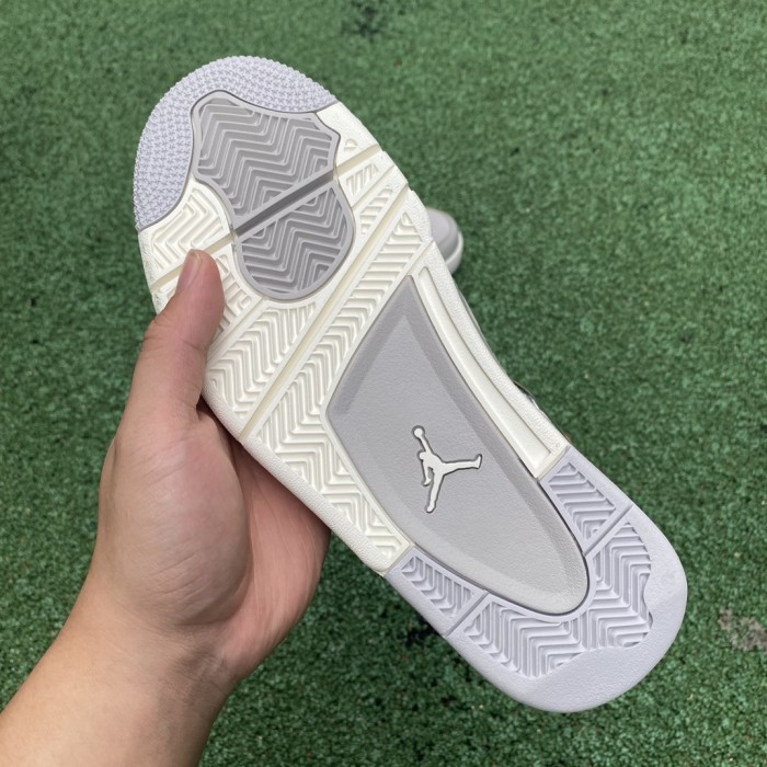 Jordan 4 Retro Frozen Moments (Women's)