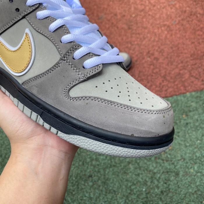 Nike SB Dunk Low Cool Grey Lobster