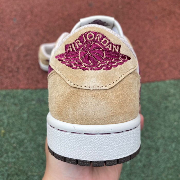 Travis Scott x Air Jordan 1 Retro Low Customize