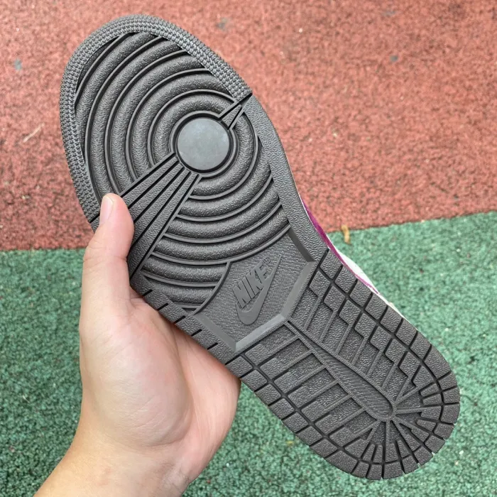 Travis Scott x Air Jordan 1 Retro Low Customize