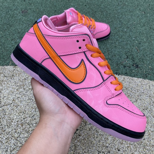 The Powerpuff Girls X Nike SB Dunk Low Blossom