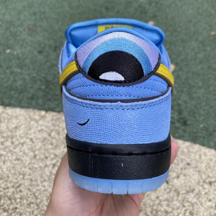 The Powerpuff Girls x Nike SB Dunk Low Bubbles