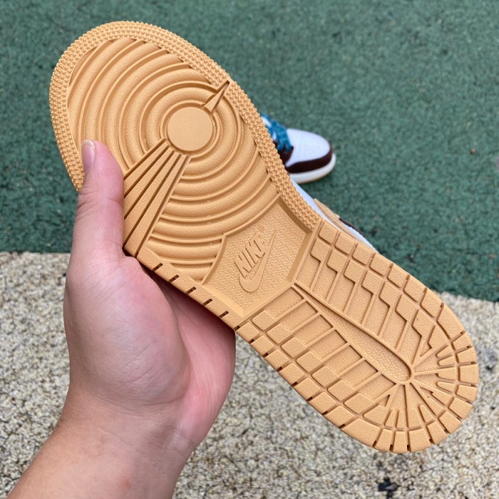 Air Jordan 1 Low SE Cacao Wow GS