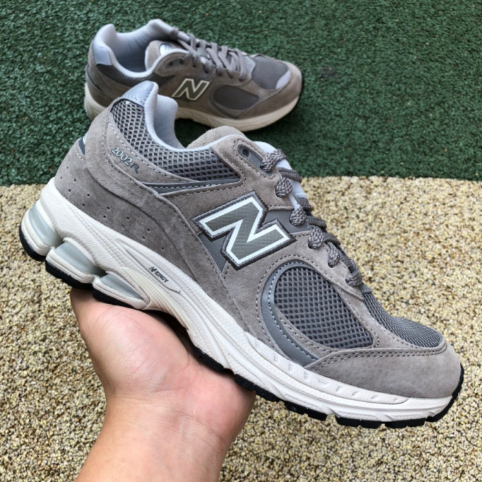 New Balance 2002R Marblehead Light Aluminum