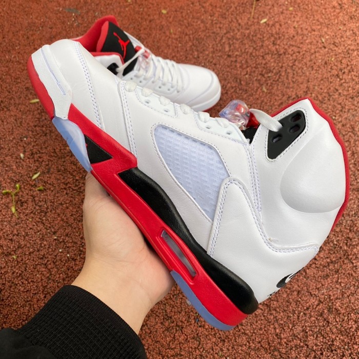 Air Jordan 5 Retro Fire Red Black Tongue (2013)