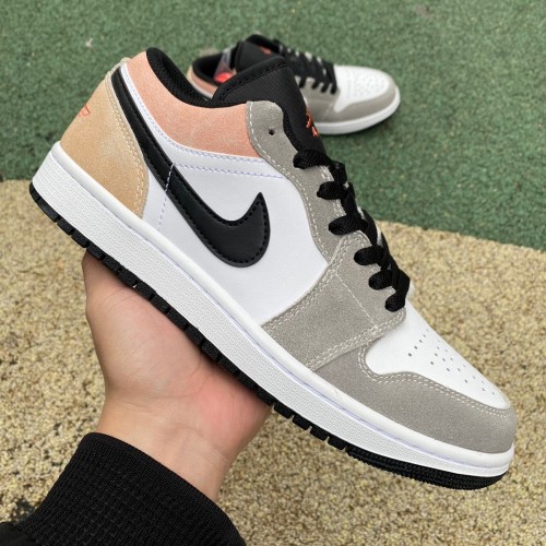 Air Jordan 1 Low SE Flight Club