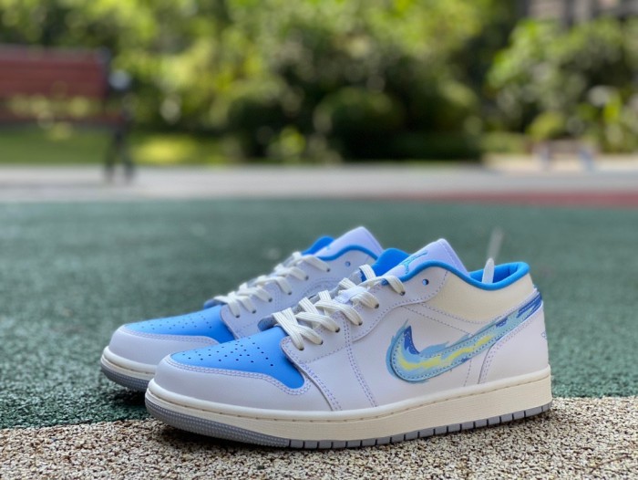 Air Jordan 1 Low SE Just Skate University Blue
