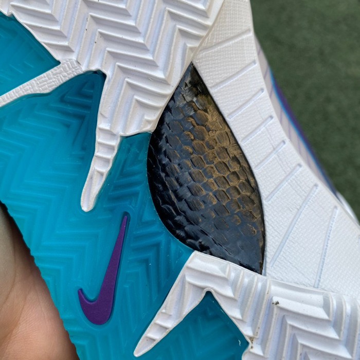 Nike Kobe 4 Protro Draft Day Hornets