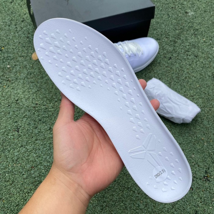Kobe 8 Protro Halo