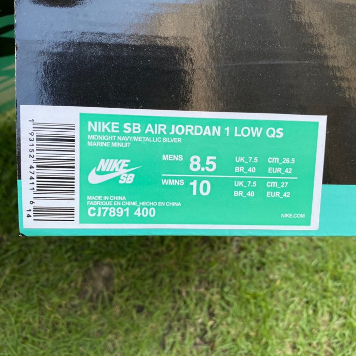 Air Jordan 1 Low SB Midnight Navy