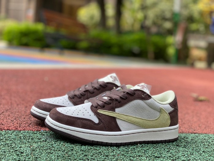 Tracis Scott x Air Jordan 1 Low