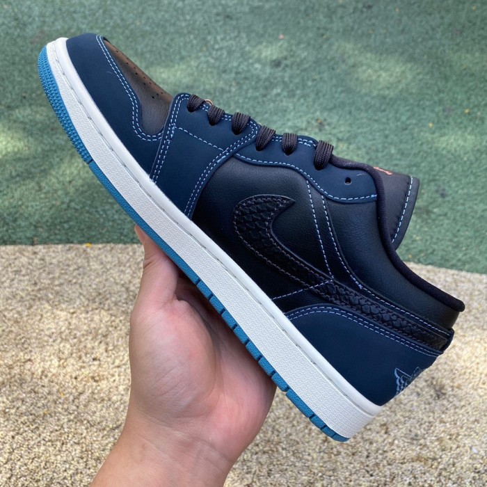 Air Jordan 1 Low SE Black Dark Obsidian Snakeskin