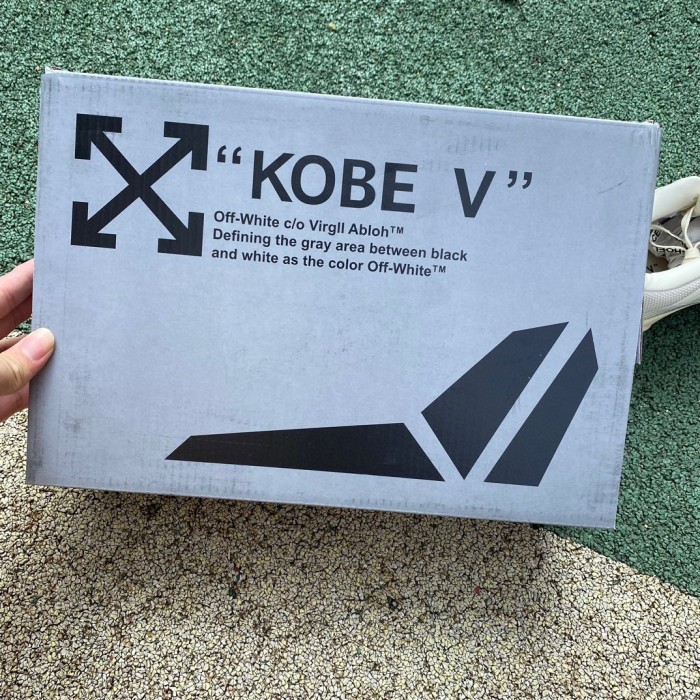 OFF-WHITE X NIKE ZOOM KOBE 5