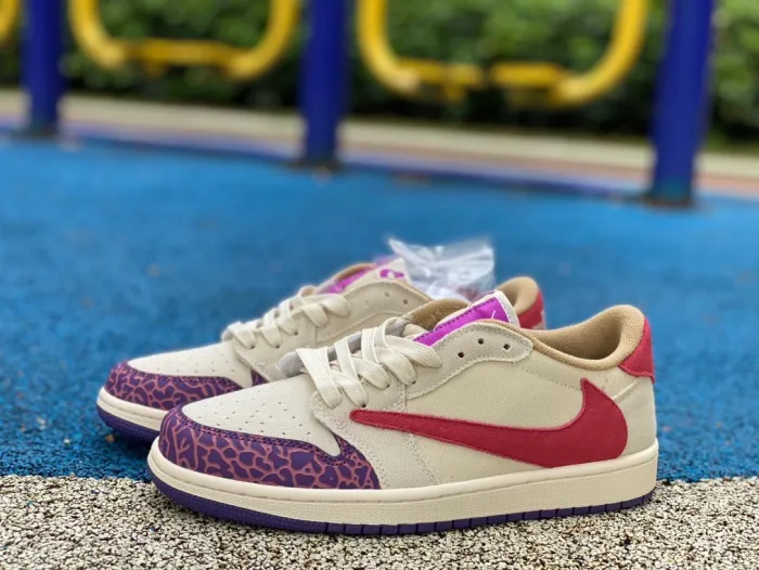Tracis Scott x Air Jordan 1 Low