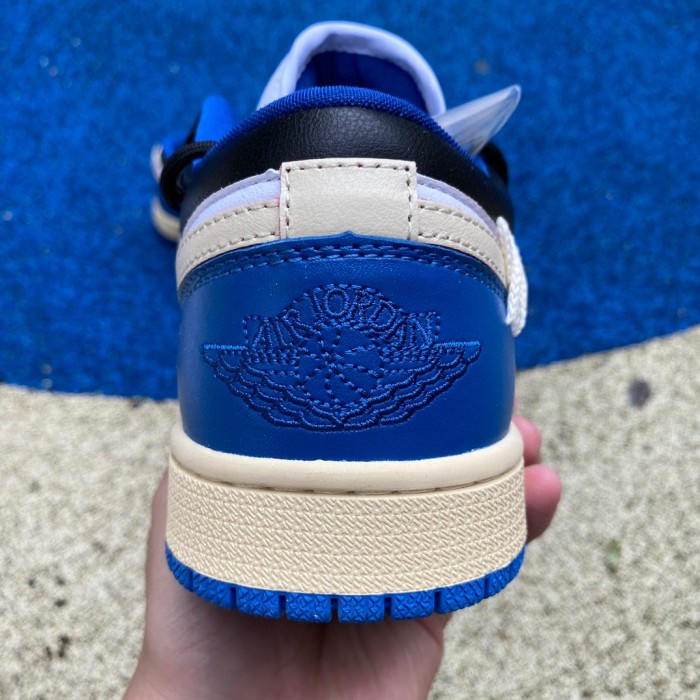 Air Jordan 1 Low shoes