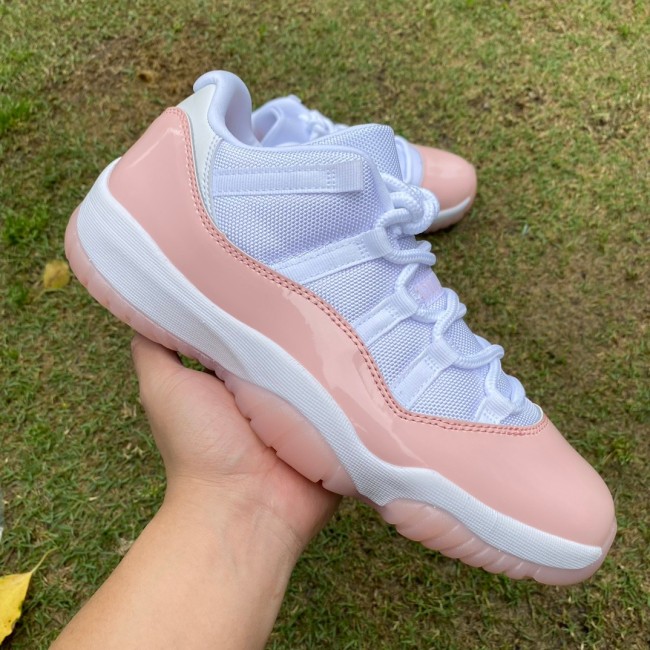 Air Jordan 11 Low Legend Pink