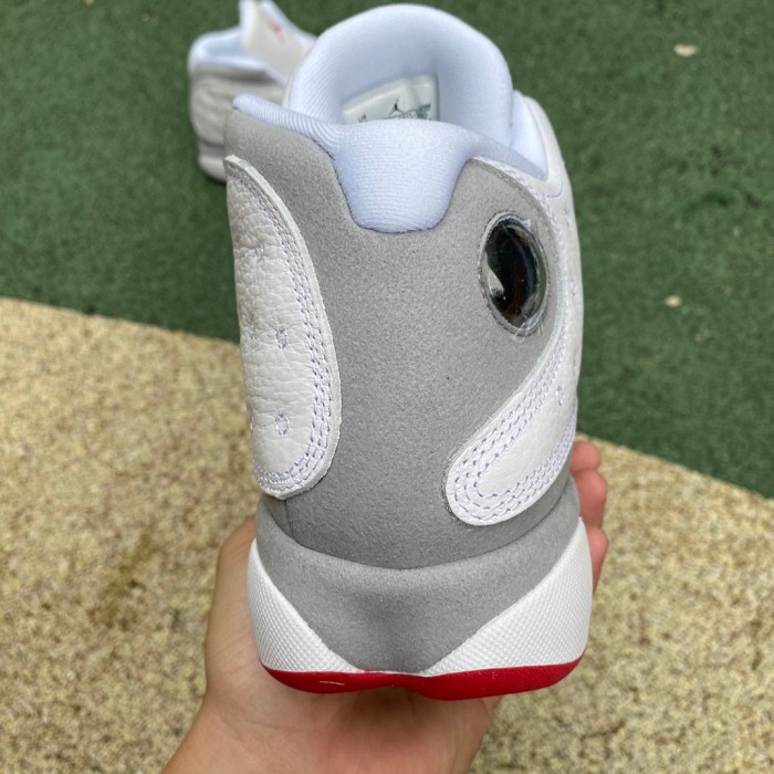 Air Jordan 13 Retro Wolf Grey