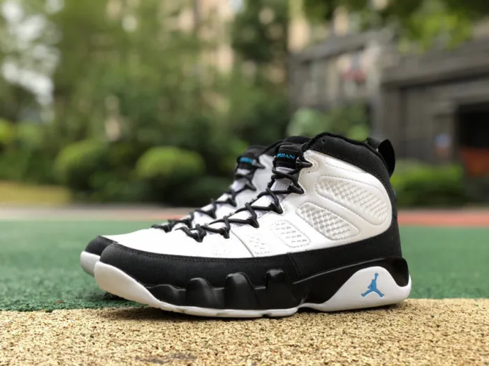 Air Jordan 9 Retro 'University Blue'