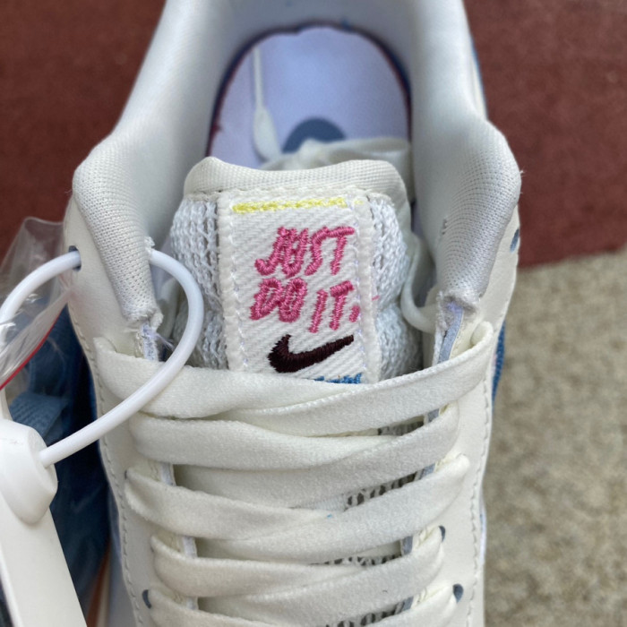 Air Force 1 Low '07 LX Denim Swoosh Boucle