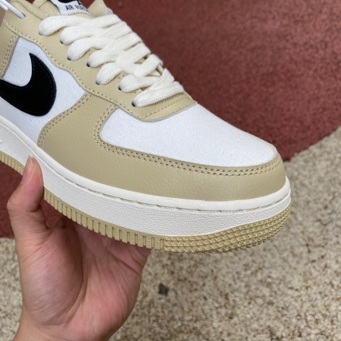 Air Force 1 '07 'Team Gold and Black'