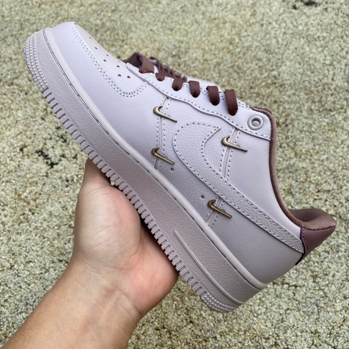 Air Force 1 Low LX 'Pink Russett' 