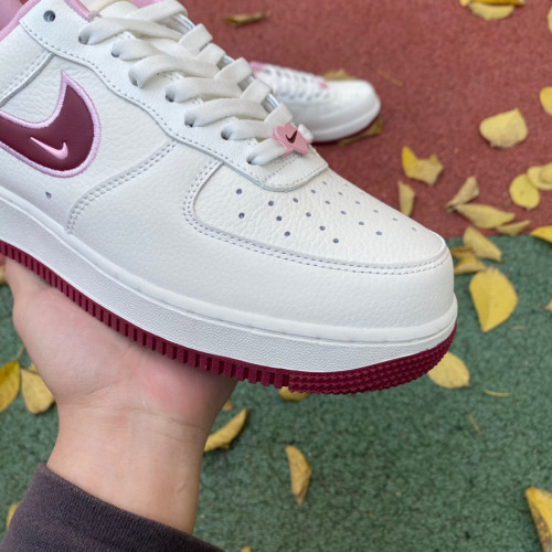 Air Force 1 Low Valentine's Day (2023)