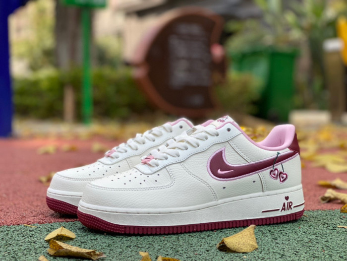 Air Force 1 Low Valentine's Day (2023)