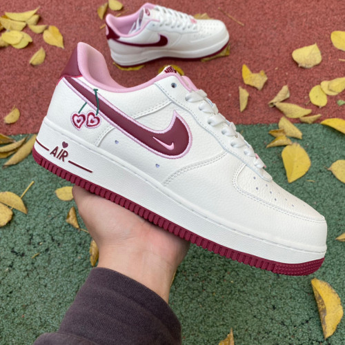 Air Force 1 Low Valentine's Day (2023)