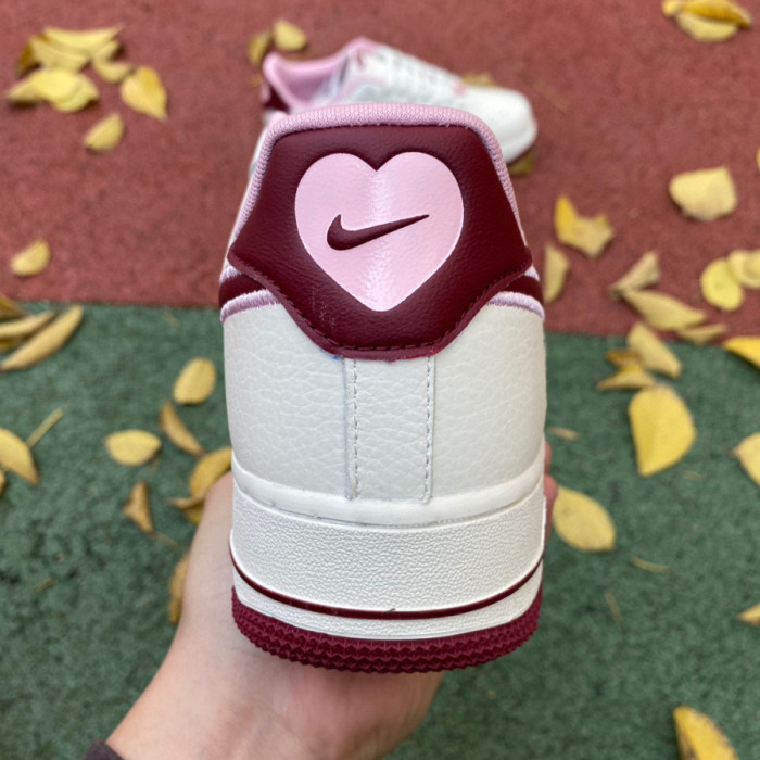 Air Force 1 Low Valentine's Day (2023)