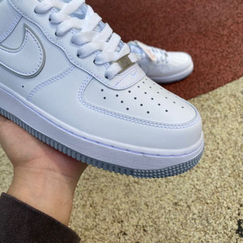 Air Force 1 '07 Low White Wolf Grey Sole